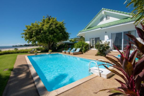 2 Bedroom Beachfront Villa Baan Rim Haad